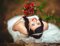 bride holding flowers
